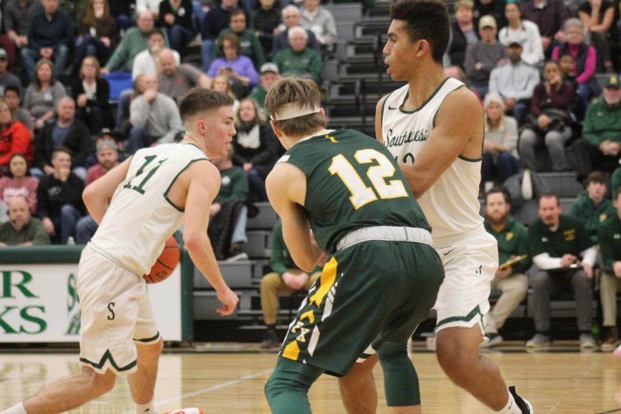 LSW+Boys+varsity+basketball+fell+to+Grand+Island+70-57++on+Sat.+January+11%2C+2020+at+Lincoln+Southwest+High+School.+Despite+the+loss%2C+sophomore+forward%2C+Grant+Mielak%2C+had+a+career+high+15+point+and+5+threes.