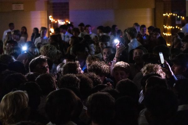 Navigation to Story: Revival of the Homecoming Court
