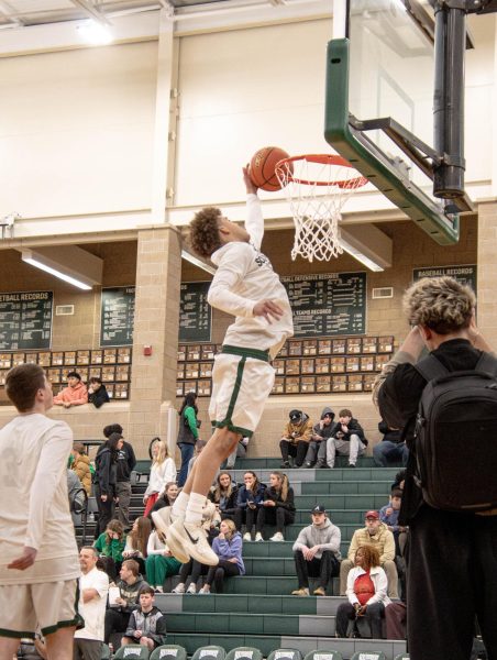 Navigation to Story: Cade Brabec’s Term 3 Photo Gallery